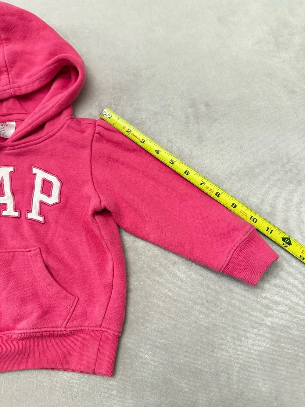 Baby Gap Toddler Girls Pink Pullover Hoodie Sweatshirt Size 2 Years Logo Pocket